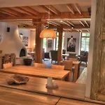 Statek Samsara Guest house 3*
