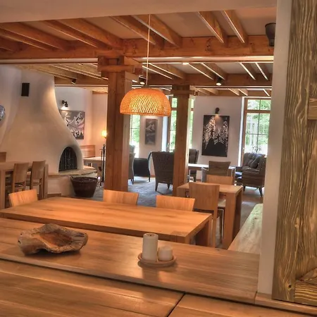 Statek Samsara Gasthof 3*
